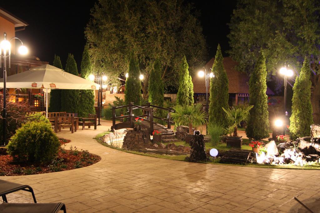 Rixo'S Guesthouse Circea Екстер'єр фото