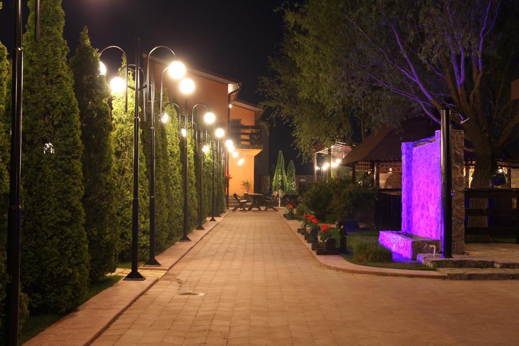 Rixo'S Guesthouse Circea Екстер'єр фото
