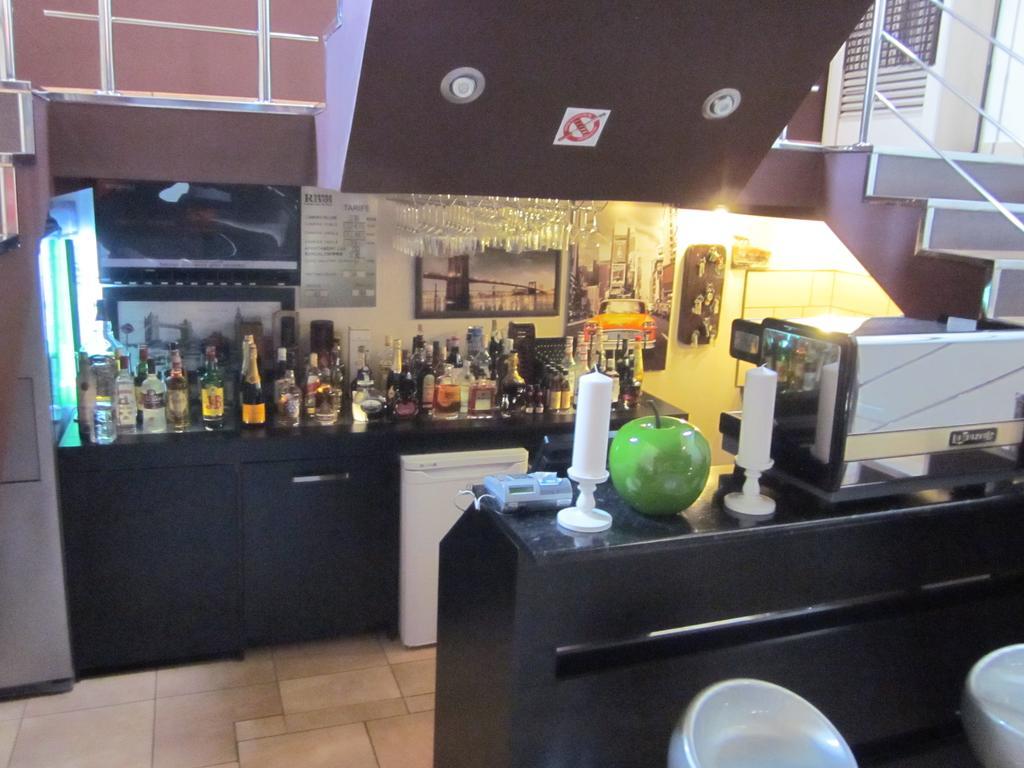 Rixo'S Guesthouse Circea Екстер'єр фото