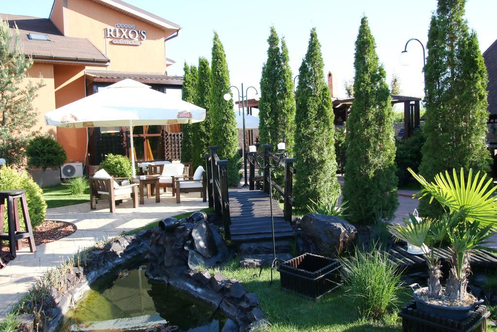 Rixo'S Guesthouse Circea Екстер'єр фото