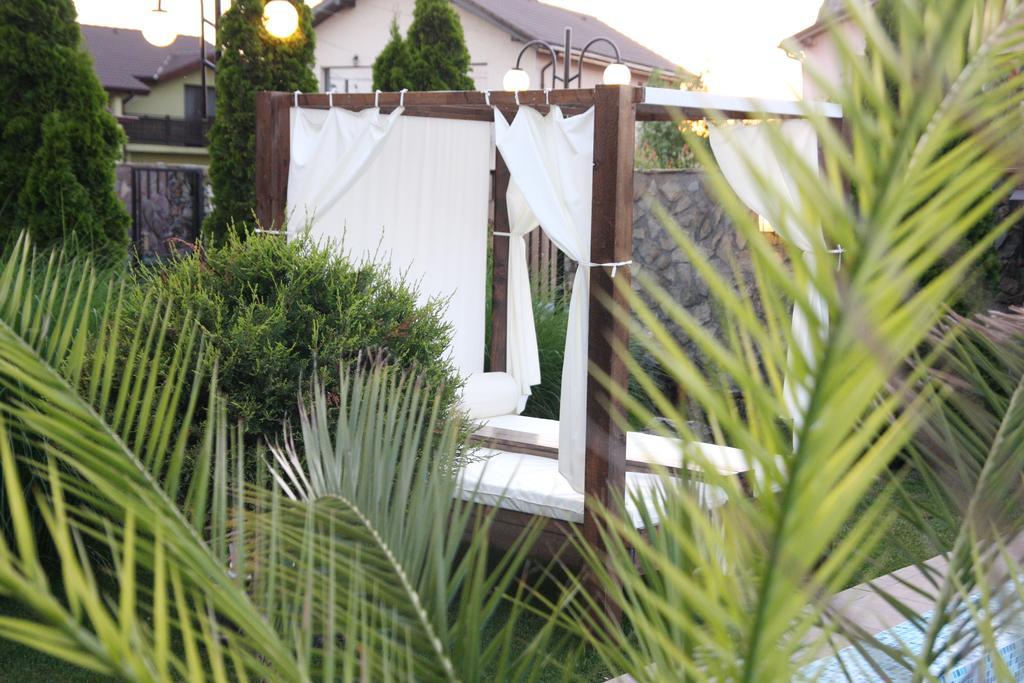 Rixo'S Guesthouse Circea Екстер'єр фото